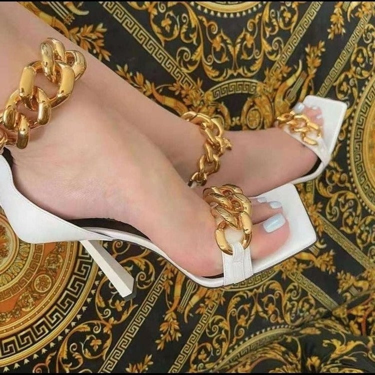 Low-cut Stiletto Sandals with Metal Chain