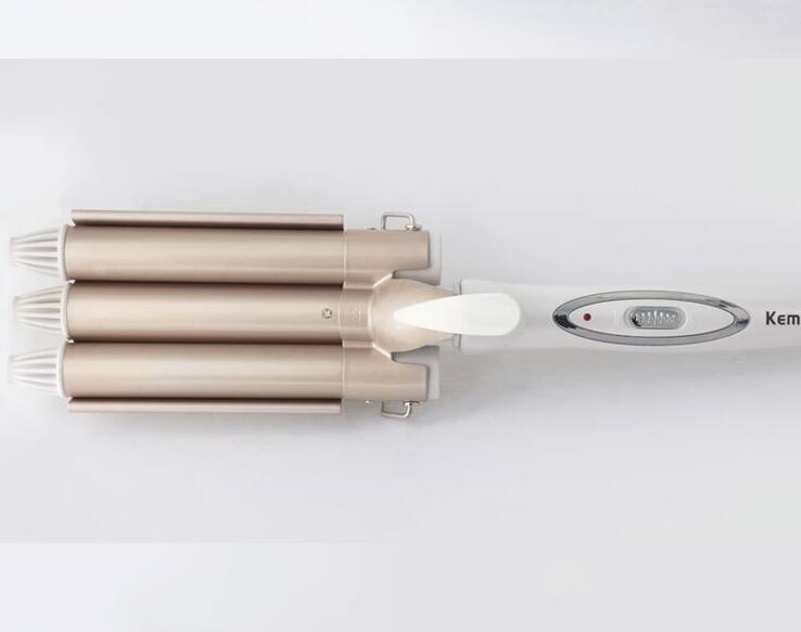 Triple Barrel Hair Curling Wand