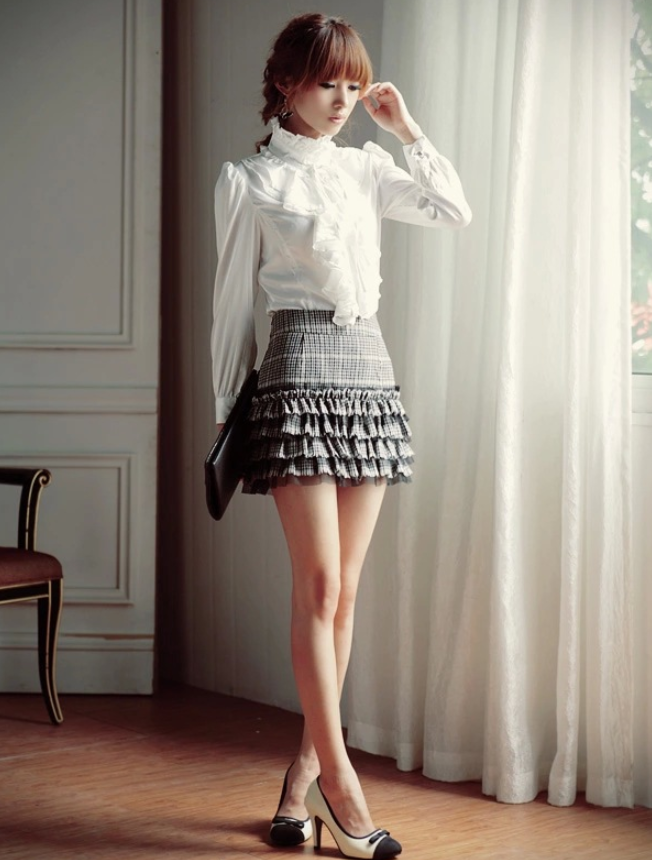 Elegance Redefined Long-sleeved chiffon shirt