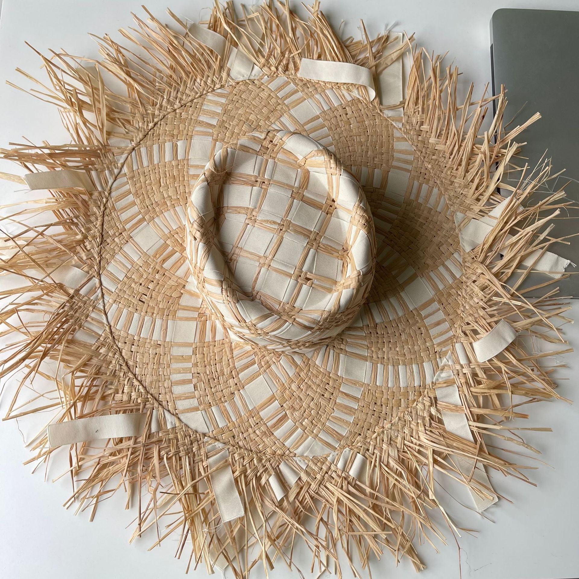 Light Weight Large Brim Straw Beach Summer Hat